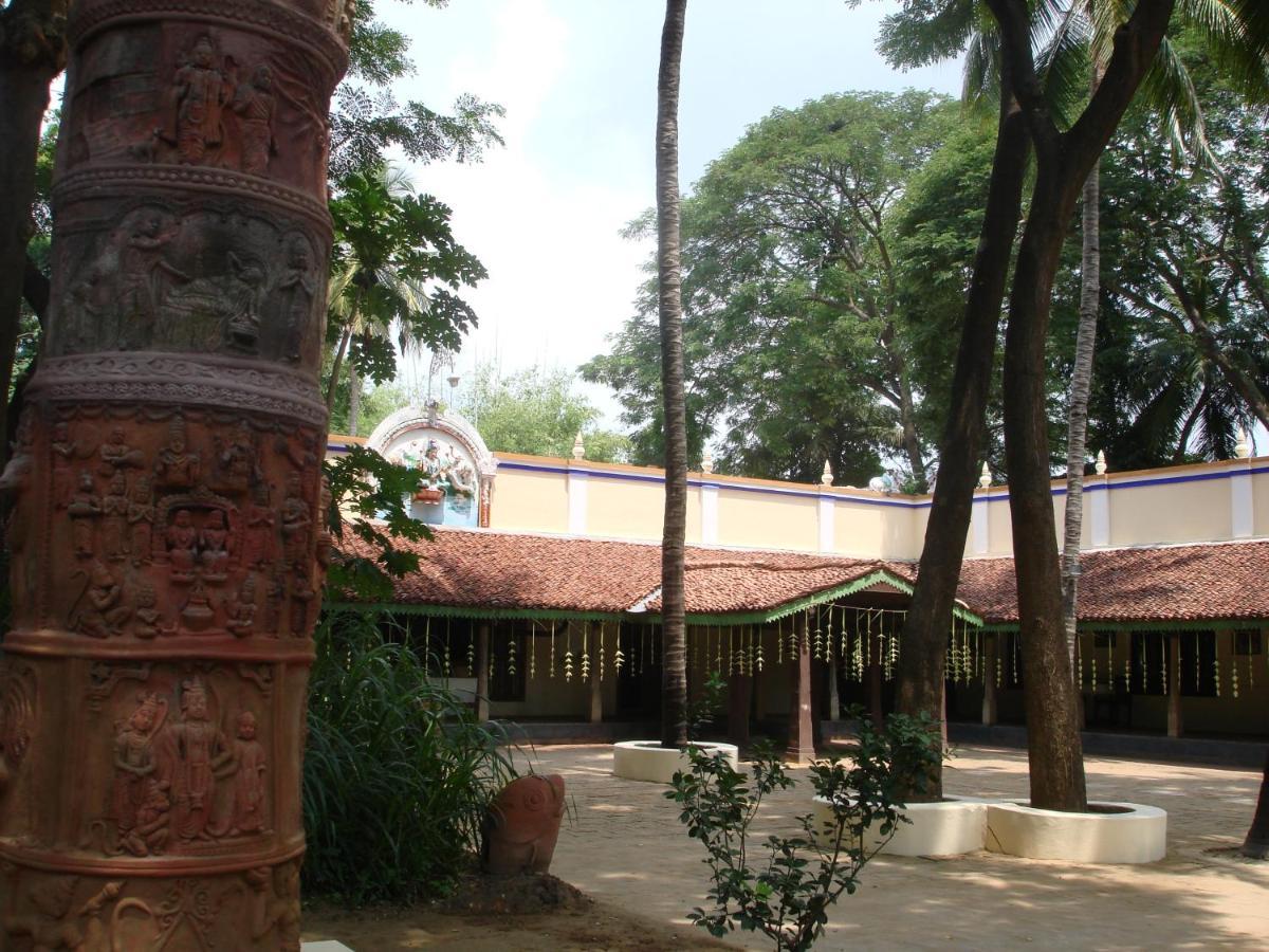 Indeco Hotels Swamimalai Кумбаконам Экстерьер фото