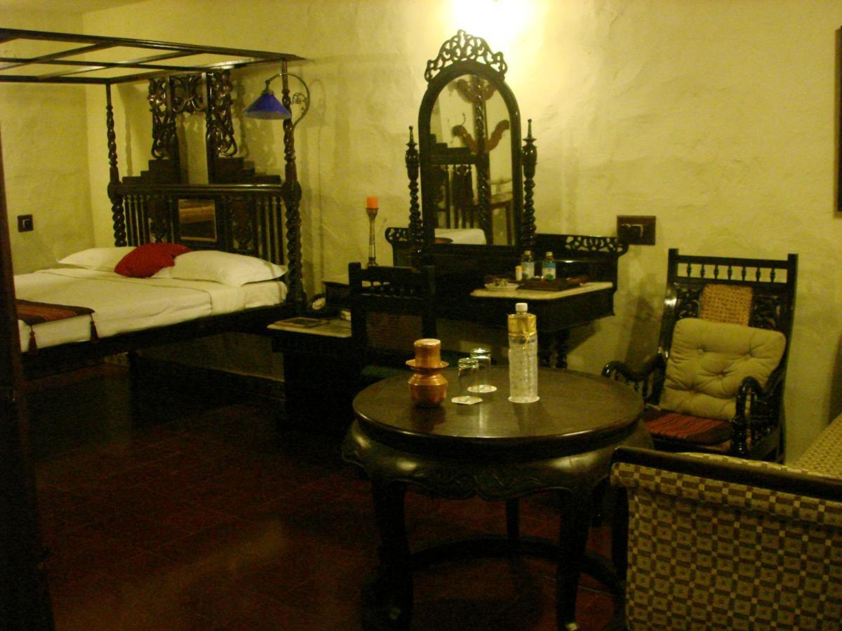 Indeco Hotels Swamimalai Кумбаконам Экстерьер фото