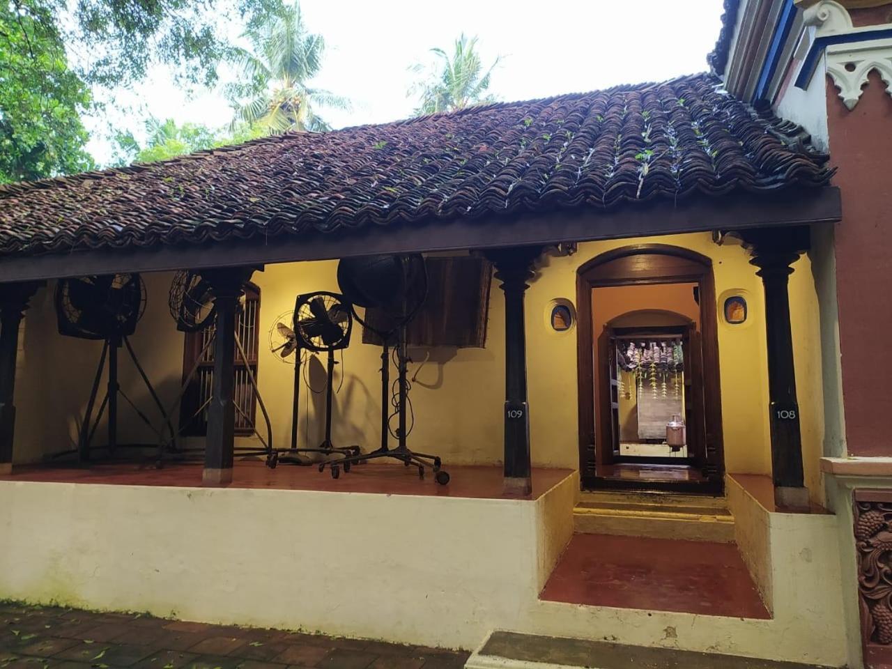 Indeco Hotels Swamimalai Кумбаконам Экстерьер фото