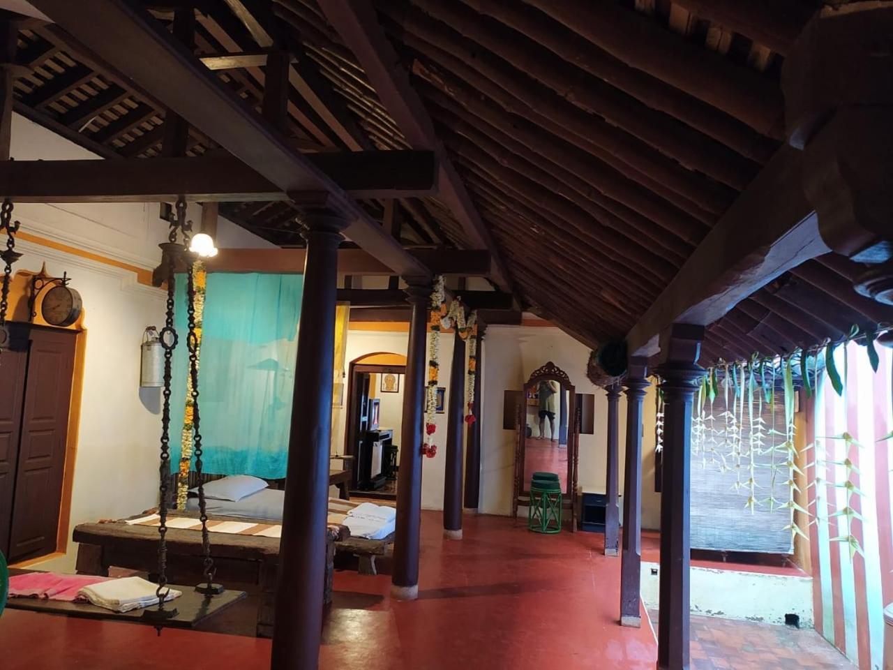Indeco Hotels Swamimalai Кумбаконам Экстерьер фото