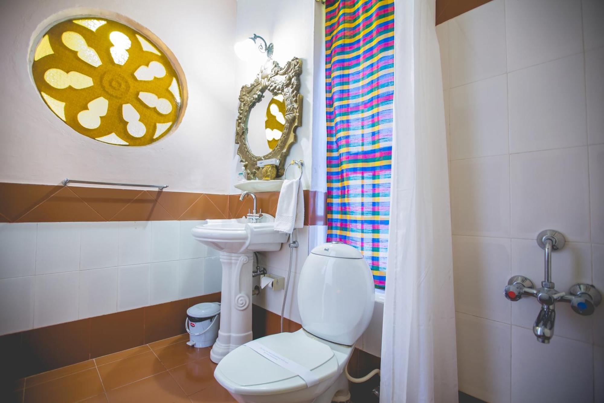 Indeco Hotels Swamimalai Кумбаконам Экстерьер фото