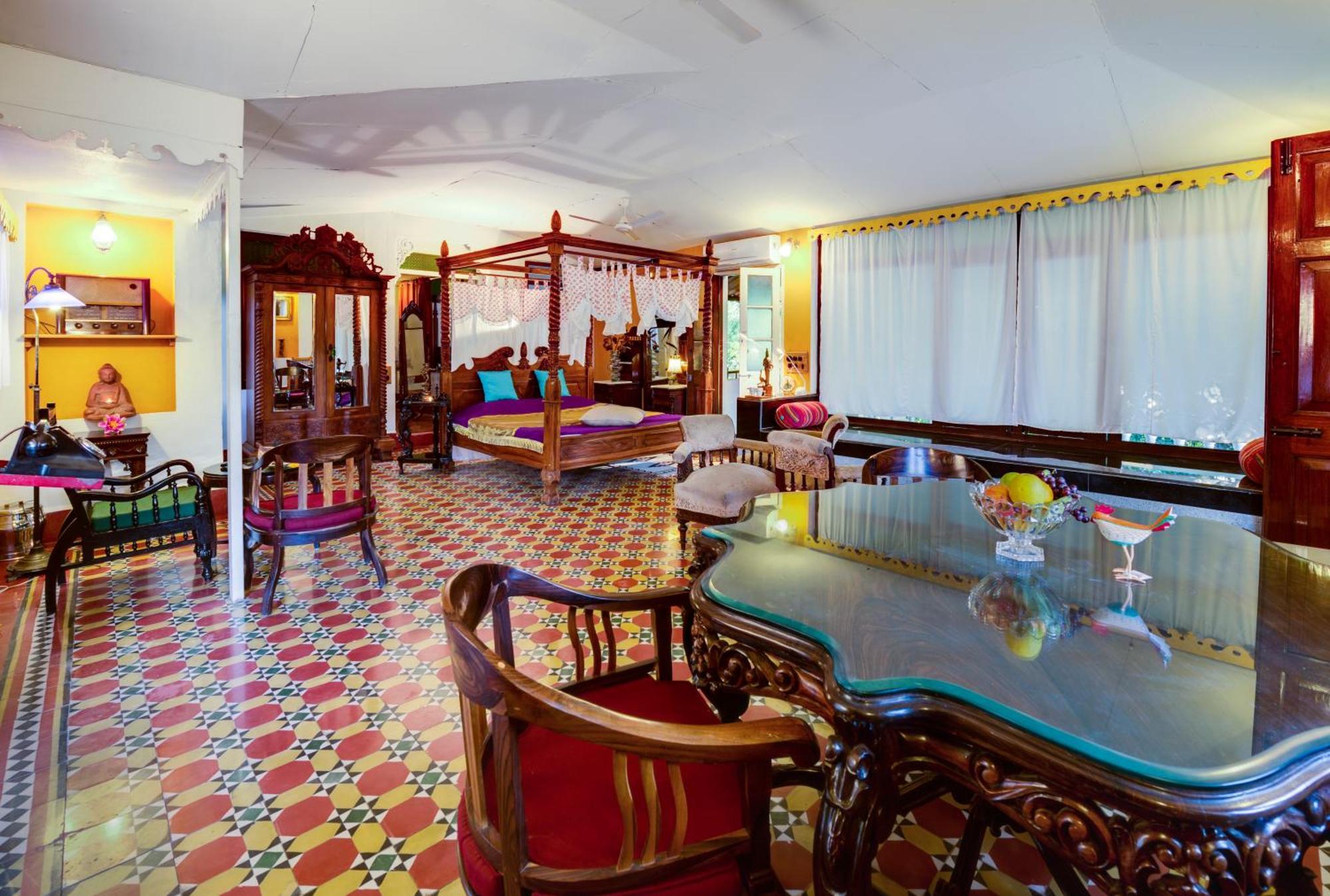 Indeco Hotels Swamimalai Кумбаконам Экстерьер фото